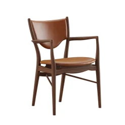 46 Armchair, valnød af Finn Juhl
