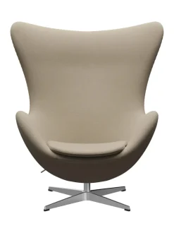 3316 Ægget af Arne Jacobsen læder