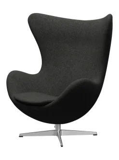 3316 Ægget af Arne Jacobsen læder