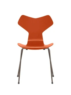 3130 Grand Prix stol lakeret af Arne Jacobsen