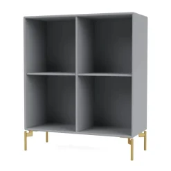 1112 reol inkl. sokkel fra Montana