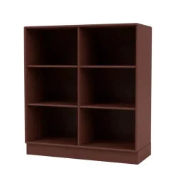 1113 reol inkl. sokkel fra Montana