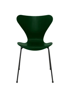 3107 Serie 7 stol i farvet ask af Arne Jacobsen