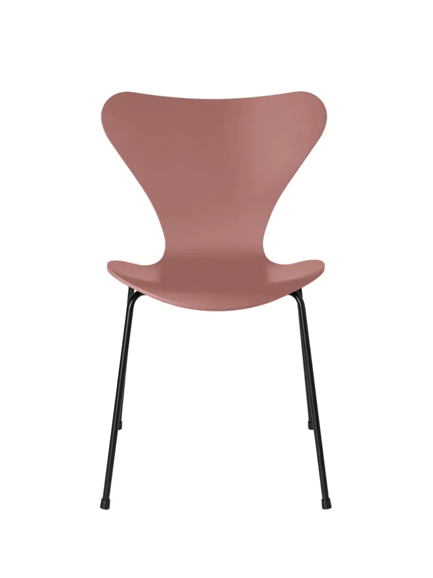 3107 Serie 7 stol lakeret af Arne Jacobsen
