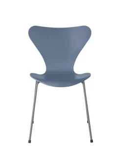 3107 Serie 7 stol lakeret af Arne Jacobsen