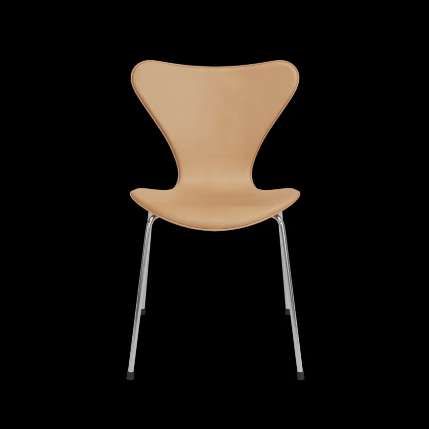 3107 Serie 7 stol, Tailored af Arne Jacobsen