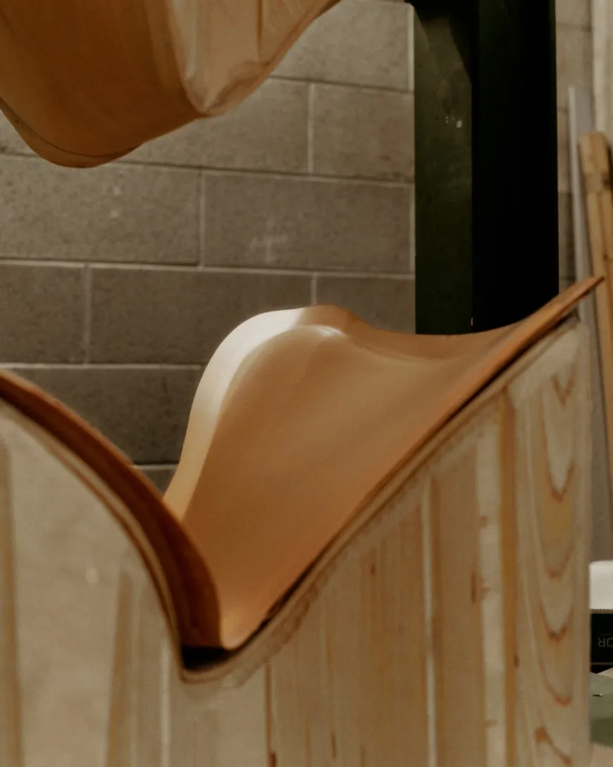 3107 Serie 7 stol, Tailored af Arne Jacobsen