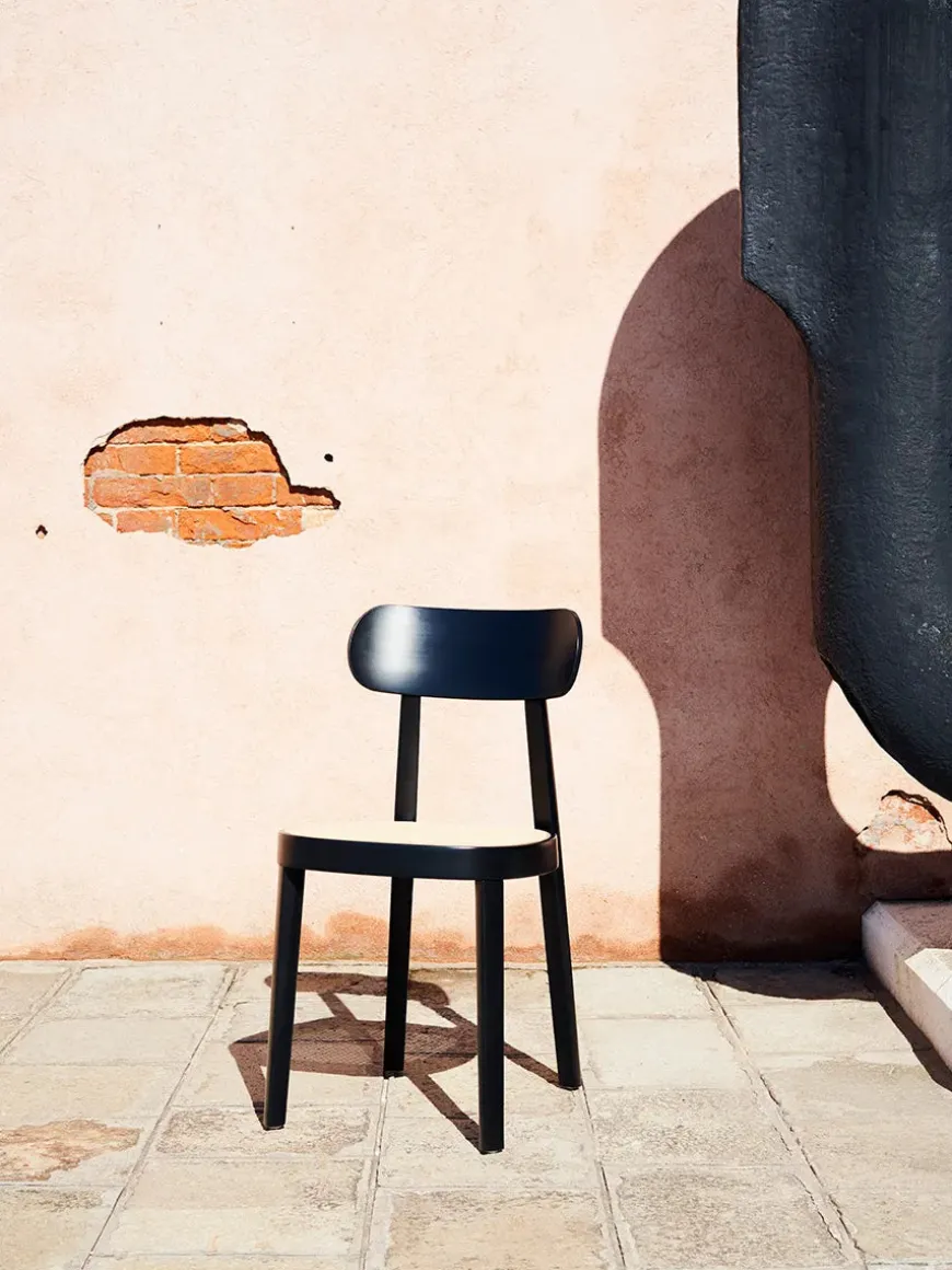 118 Spisebordsstol, sort fra Thonet