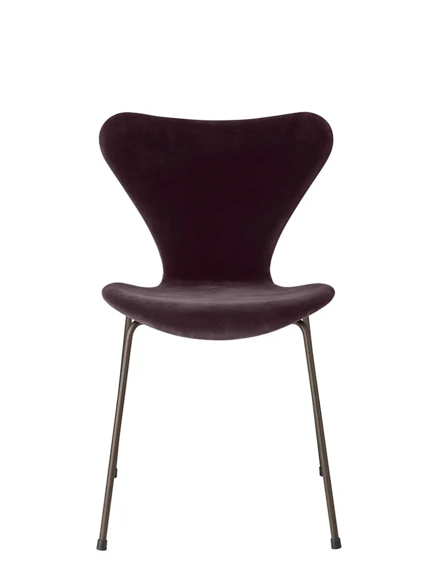 3107 Stol, fuldpolstret velour af Arne Jacobsen