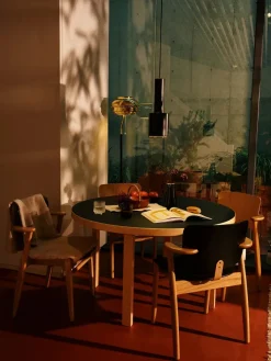 Aalto Table Round, Ø100 cm fra Artek