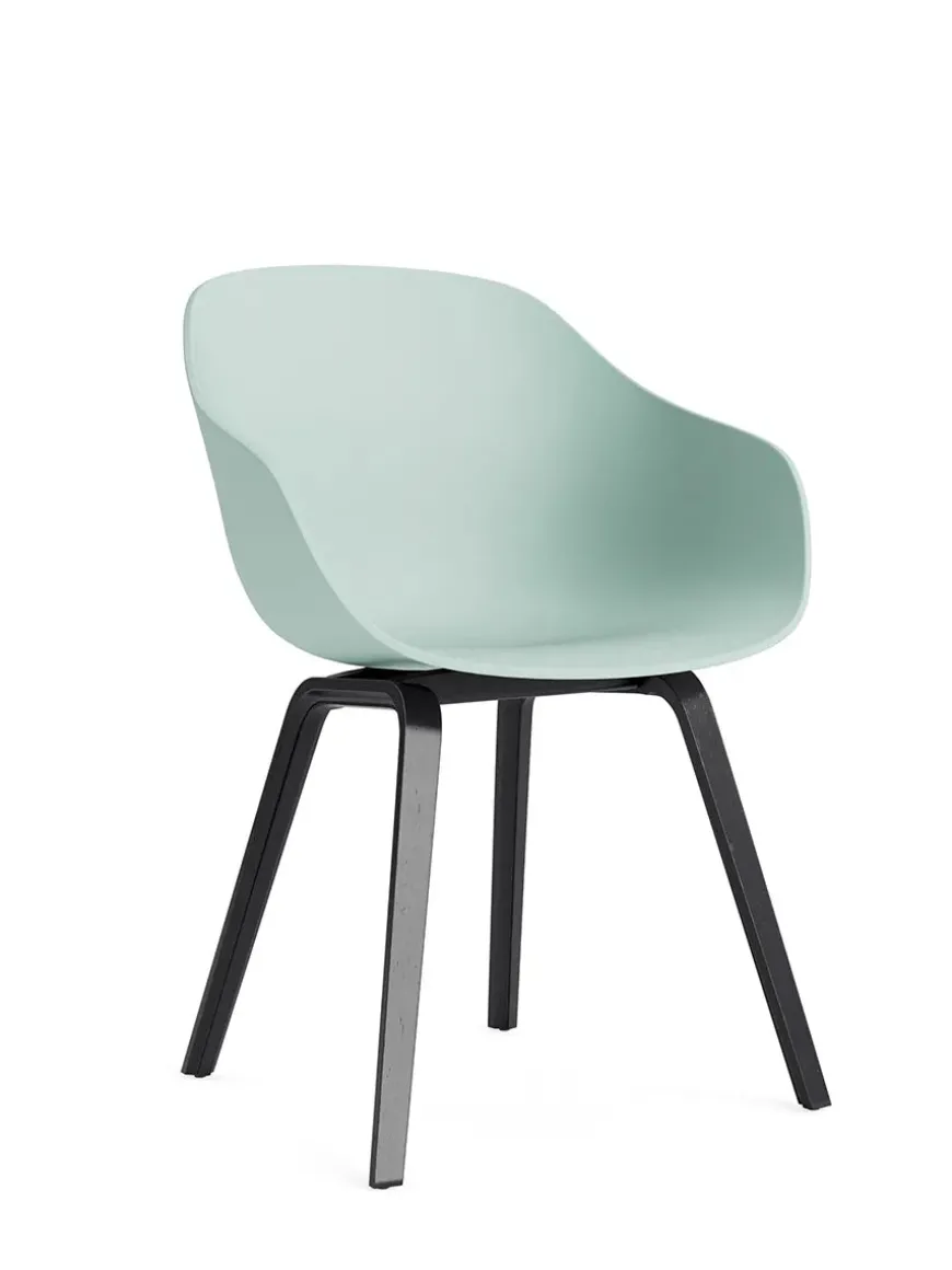 About a Chair AAC 222 fra Hay