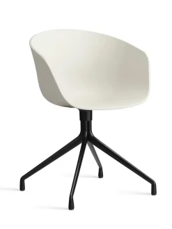 About a Chair AAC52 Forsidepolstret, sort skal fra Hay