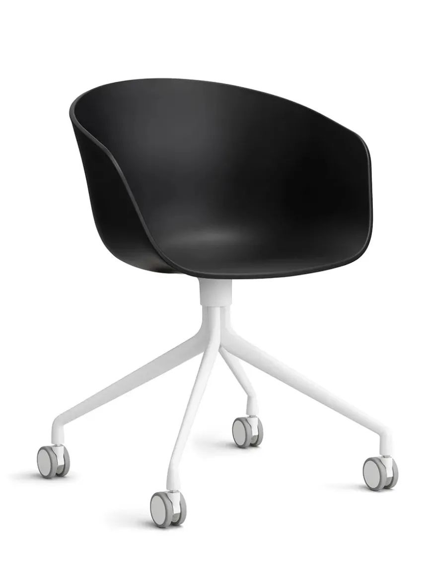 About a Chair AAC24 fra Hay