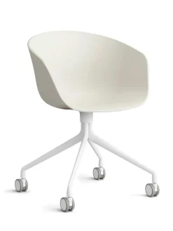 About a Chair AAC25 fra Hay