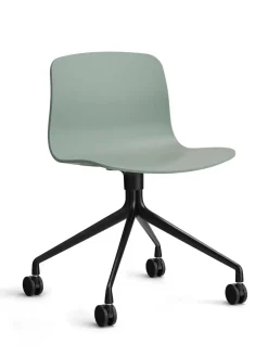 About a Chair AAC14 fra Hay