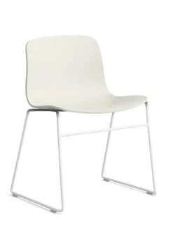 About a Chair AAC09 fra Hay