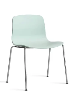 About a Chair AAC17 fra Hay