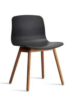 About a Chair AAC12 fra Hay