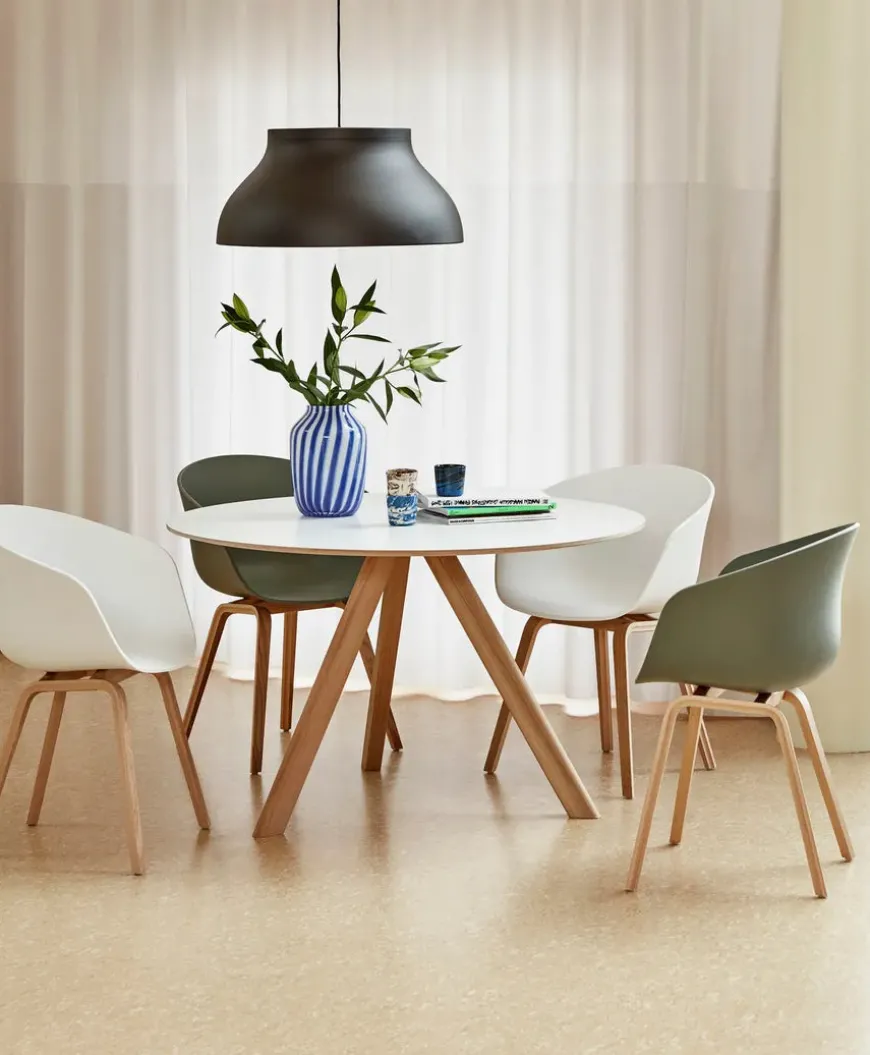 About a Chair AAC23 fra Hay