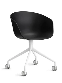 About a Chair AAC20 fra Hay