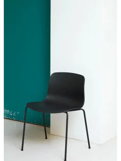 About a Chair AAC18 fra Hay