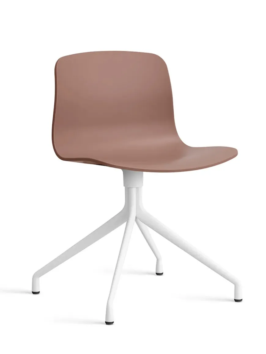 About a Chair AAC10 fra Hay