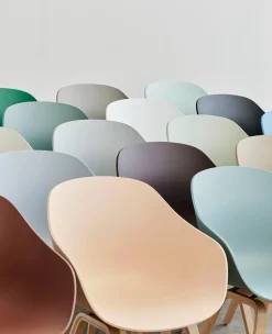 About a Chair AAC155 fra Hay