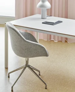 About a Chair AAC121 fra Hay