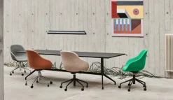 About a Chair AAC155 Soft fra Hay