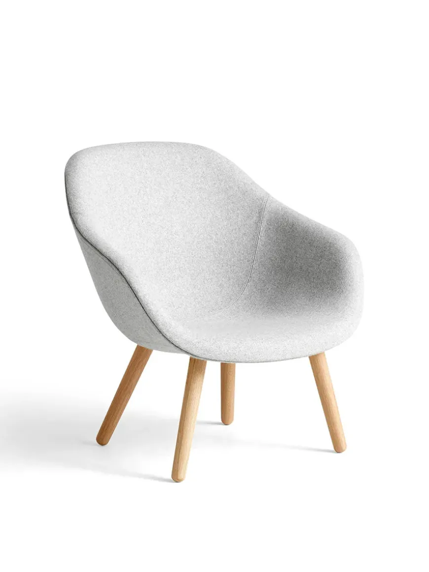About a Lounge Chair low AAL82 fra Hay