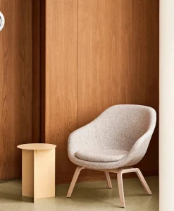 About a Lounge Chair low AAL82 fra Hay