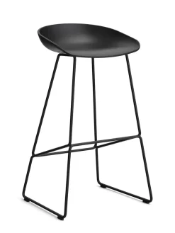 About a Stool AAS39 fra Hay