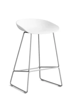 About a Stool AAS39 fra Hay