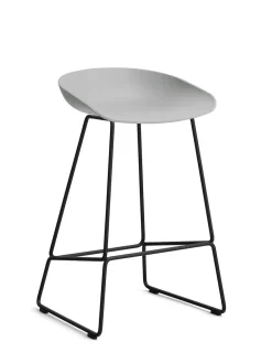 About a Stool AAS39 fra Hay