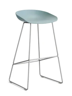 About a Stool AAS39 fra Hay