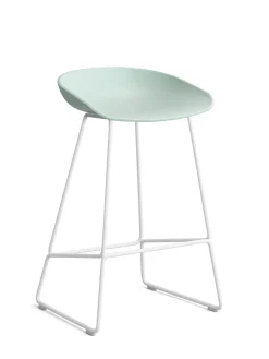 About a Stool AAS39 fra Hay