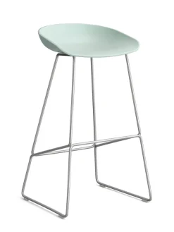 About a Stool AAS39 fra Hay