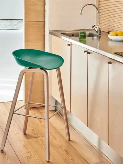 About a Stool AAS32 fra Hay