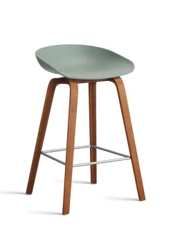 About a Stool AAS32 fra Hay