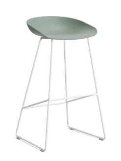 About a Stool AAS38 fra Hay