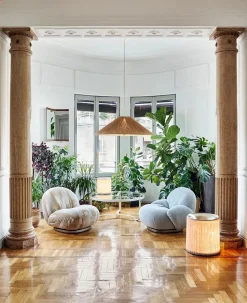 Adnet Coffee Table Ø100 cm, cream fra GUBI