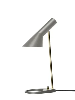 AJ Mini Table Lamp, grey/brass af Arne Jacobsen