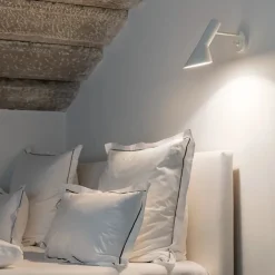 AJ Væglampe fra Louis Poulsen