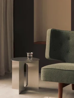 Androgyne Side Table, steel fra Audo Copenhagen