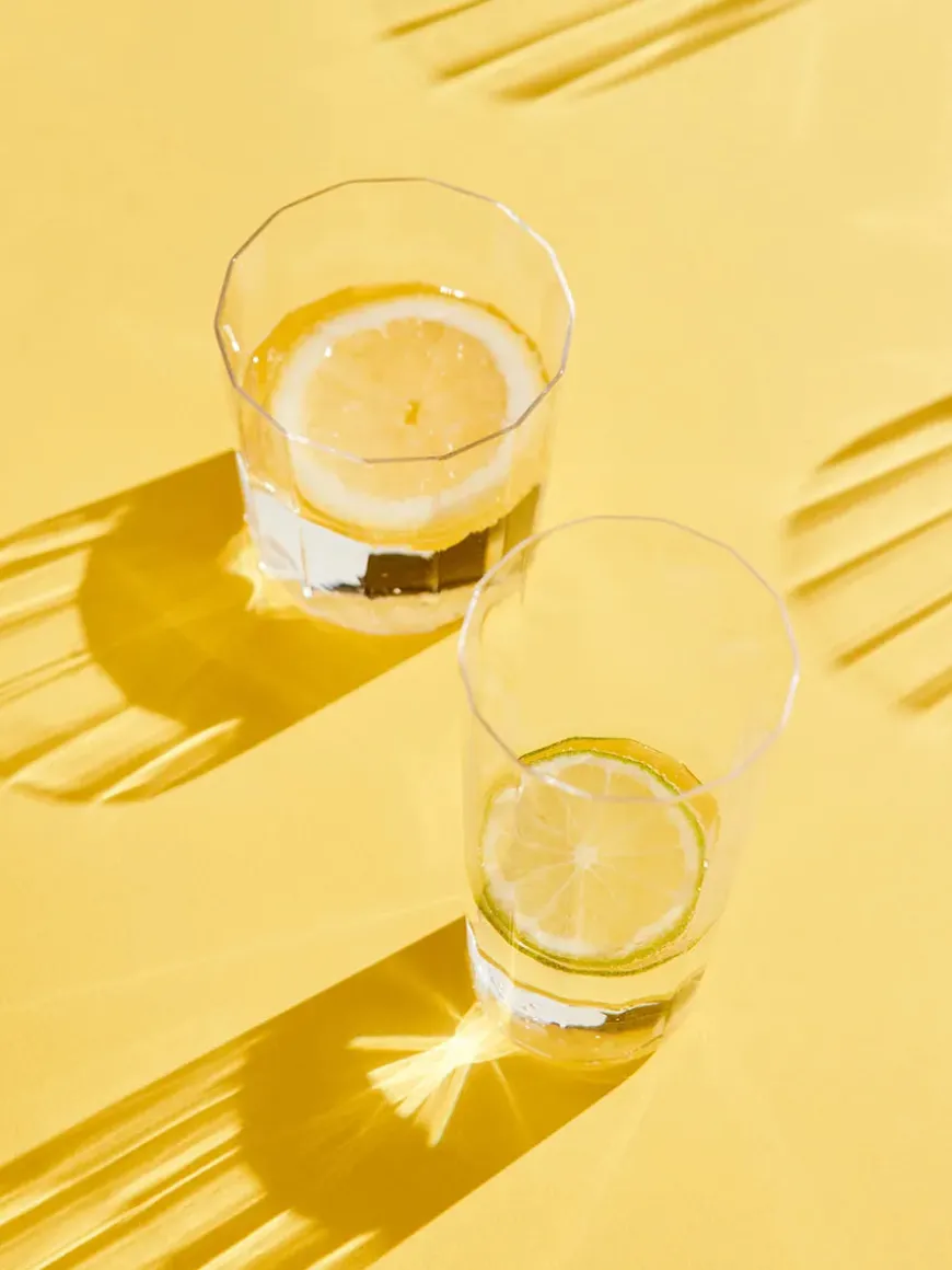 Angle Glass, wide fra Hay