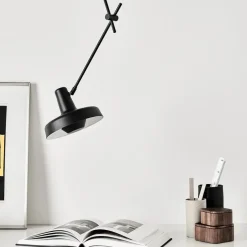 Arigato loftlampe fra Grupa