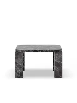 Atlas Sofabord 600x600, Costa Black Marble fra New Works