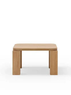 Atlas Sofabord 600x600, Natural Oak fra New Works