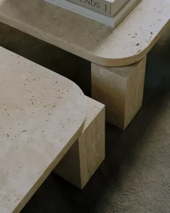 Atlas Sofabord 820x820, Smoked Oak fra New Works