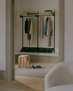 Atlas Stool, Smoked Oak fra New Works